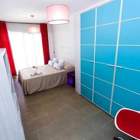 Mirador Villa Only Families Planet Costa Dorada Villa *